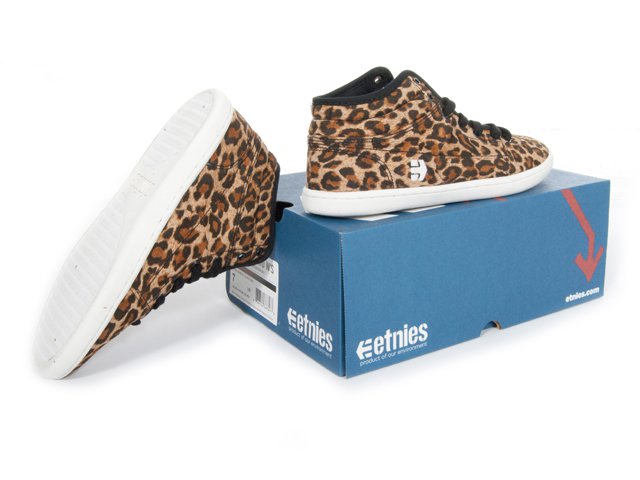 Etnies Shoes and Clothing | Free UK Delivery on All Orders