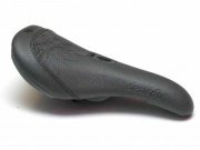 Season "Slim Embossed" Pivotal Seat