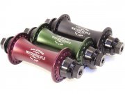 wethepeople "Supreme Bolts Female" Fronthub