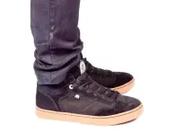 Almond "Belmont" Shoes black/gum