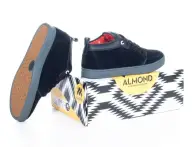 Almond "Riviera Mid Black" Shoes