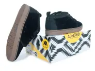 Almond "Riviera Mid" Summer 2013 - Black