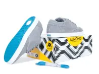Almond "Valley" Winter 2013 Shoes - Grey