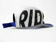 Autum Bikes "Left/Ride" Kappe