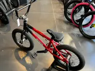 B-Ware - Colony Bikes "Horizon 16" 2021 BMX Rad - 16 Zoll - Gloss Black / Red Fade