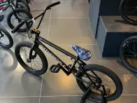 B-Ware - wethepeople "Crysis" 2021 BMX Rad - Matt Black
