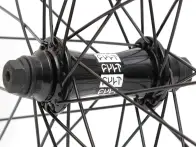 Cult "Crew Aero" Vorderrad