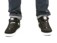 DC Shoes "Tactic Mid" Shoes