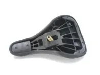 Division "Mid" Pivotal Seat