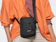 Eastpak "The One" Umhängetasche - Black