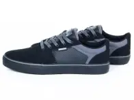 Etnies "Mutiny Barge" Shoes