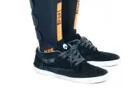 FUSE "DFS Knie Whip Combo Series" 2013 Knie/Schienbeinschoner