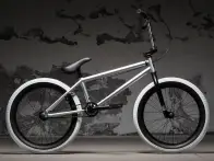 Kink Bikes "Curb" 2018 BMX Rad - Matte Silver Fox