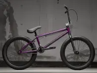 Kink Bikes "Curb" 2021 BMX Rad - Gloss Smoked Fuschia