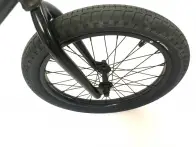 kunstform "Autum Light Machine" BMX Rad