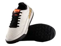 Leatt "2.0 Flat Woman" Schuhe - Cream White