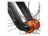 Meybo "HSX Carbon Custom Pro 21.5" BMX Race Rad - Orange/Teal
