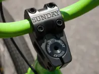 Sunday Bikes "High C 29" 2023 BMX Cruiser Rad - Gloss Watermelon Green - 29 Zoll