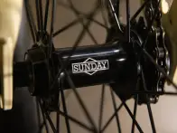 Sunday Bikes "High-C 29" 2027 BMX Cruiser Rad - Gloss Classic White - 29 Zoll