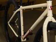 Sunday Bikes "High-C 29" 2027 BMX Cruiser Rad - Gloss Classic White - 29 Zoll