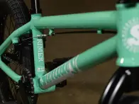 Sunday Bikes "Primer 18" 2027 BMX Rad - 18 Zoll - Gloss Toothpaste