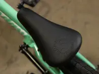 Sunday Bikes "Primer 18" 2027 BMX Rad - 18 Zoll - Gloss Toothpaste