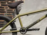 Sunday Bikes "Wavelength Gary Young" 2023 BMX Rad - Matte Army Green - Cassette - SDS