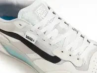 Vans "AVE 2.0" Shoes - Blanc/Black