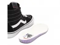 Vans "Skate Sk8-Hi" Schuhe - Black/White