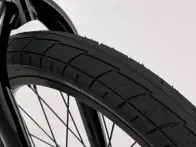 wethepeople "Curse 20" 2018 BMX Rad - Metallic Green