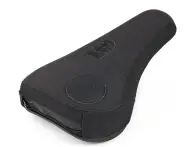 wethepeople "Smuggler" 2015 Pivotal Seat