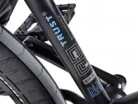 wethepeople "Trust FC" BMX Rad - Hybrid - Matt Black / Black