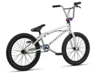 wethepeople "Versus" 2018 BMX Rad - Glossy White