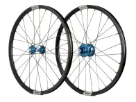 Pride Racing "Control V1 Helium Expert Disc" BMX Race Laufräder - Rot, 20 Zoll / 451, 10mm Achse, D…