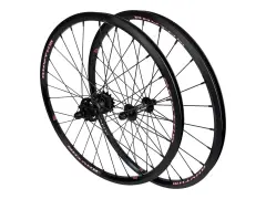 Crupi "Quad Disc" Laufradsatz - 20 x 1-3/8 Zoll (451) - Achsen 10/10mm Crupi "Quad Disc" Laufradsatz - 20 x 1-3/8 Zoll (451) - Achsen 10/10mm