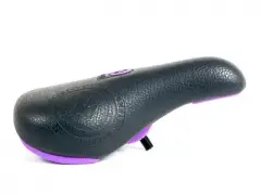 MacNeil "Fat Capital" Pivotal Seat