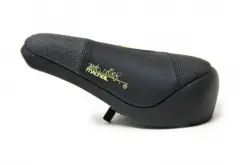 MacNeil "Travis" Sattel MacNeil "Travis" Sattel