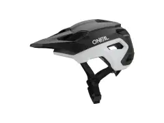O'Neal "Trailfinder Evo Solid" MTB Helm - Black/White O'Neal "Trailfinder Evo Solid" MTB Helm - Black/White