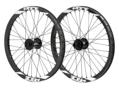 Pride Racing "Wave Carbon X Fusion" Wheelset - 20 Inch (406) - 20/15mm - Gloss White