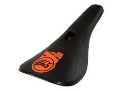 Stay Strong "Fast Chevron" Pivotal Sattel - Orange Print Stay Strong "Fast Chevron" Pivotal Sattel - Orange Print