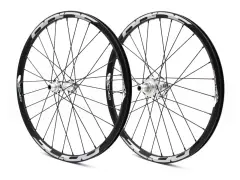 Pride Racing "Control V2" BMX Race Laufräder - 20 Zoll / 451, 10/15mm, Polish Pride Racing "Control V2" BMX Race Laufräder - 20 Zoll / 451, 10/15mm, Polish