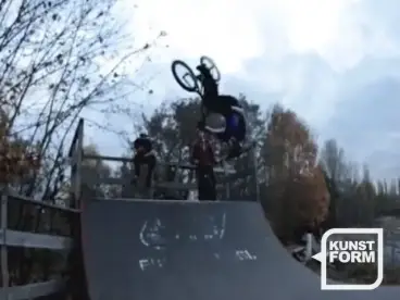 BMX Autumn Session - Shawn & Robin - Mellowpark Berlin