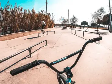 Robin Kachfi - Barcelona BMX Vlog Part 1