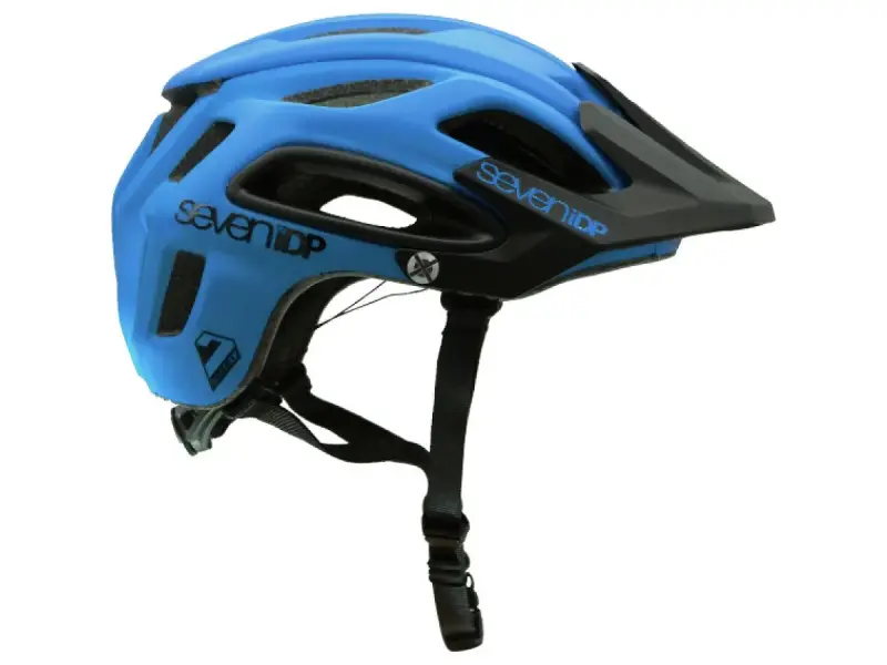 7iDP "M2 BOA" Trail MTB Helm - Blue/Black