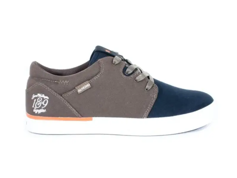 Almond "1&9" Winter 2013 Shoes - Black/Olive