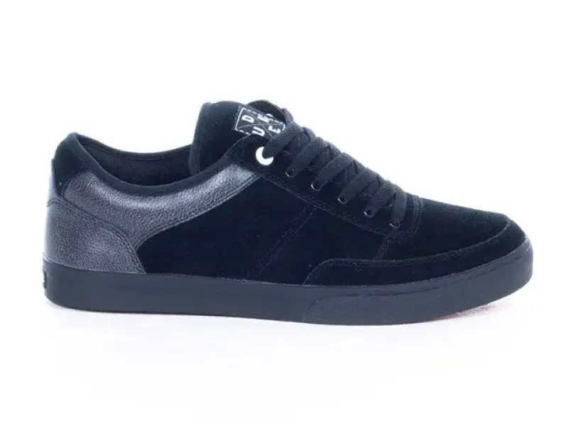Almond "Duke Low Black" Shoes