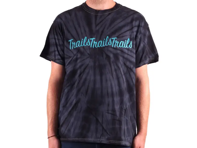 Barons of Trails "TrailsTrailsTrails Typo" T-Shirt - Batik Black
