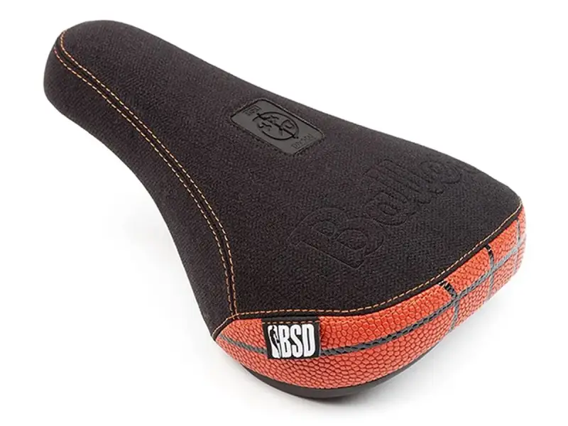 BSD "Baller" Pivotal Sattel