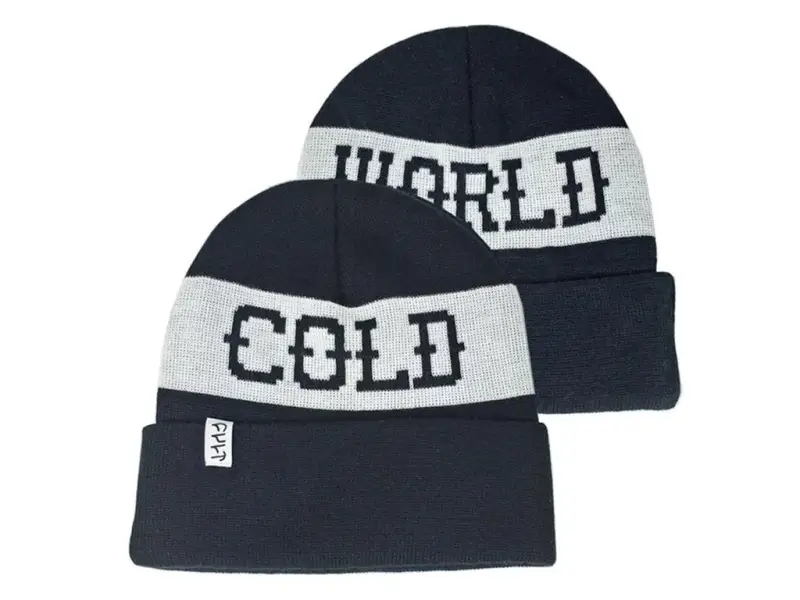 Cult "Cold World" Beanie Mütze