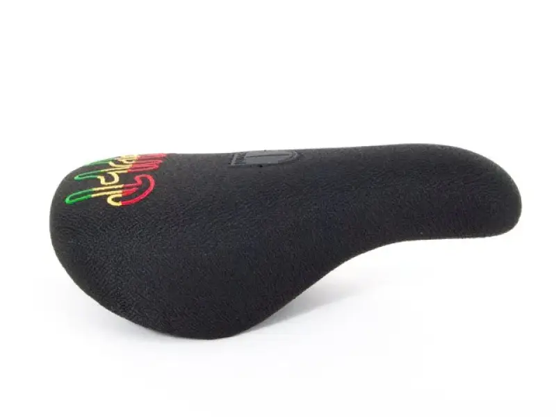 Cult "DAK Rasta" Sattel